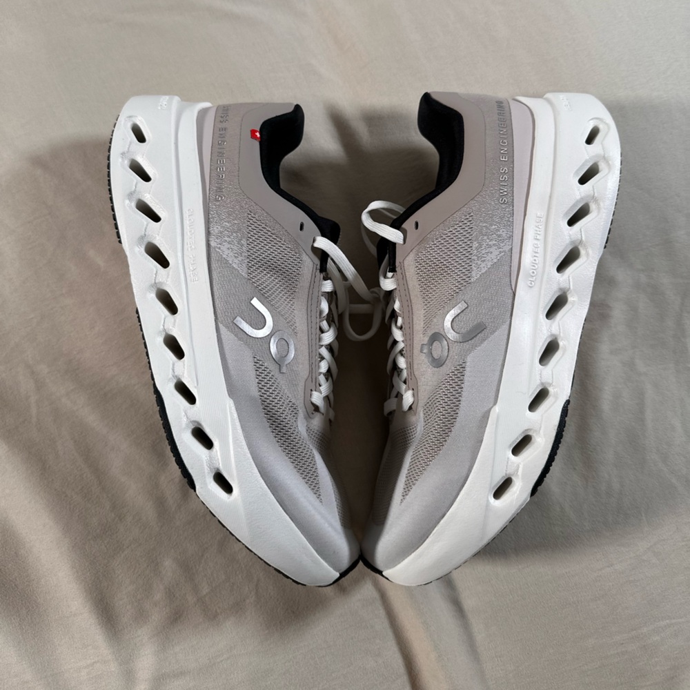 On Cloudsurfer Fog/Ivory WOMEN'S ON CLOUDSURFER NEXT RUNNING SHOES 9W